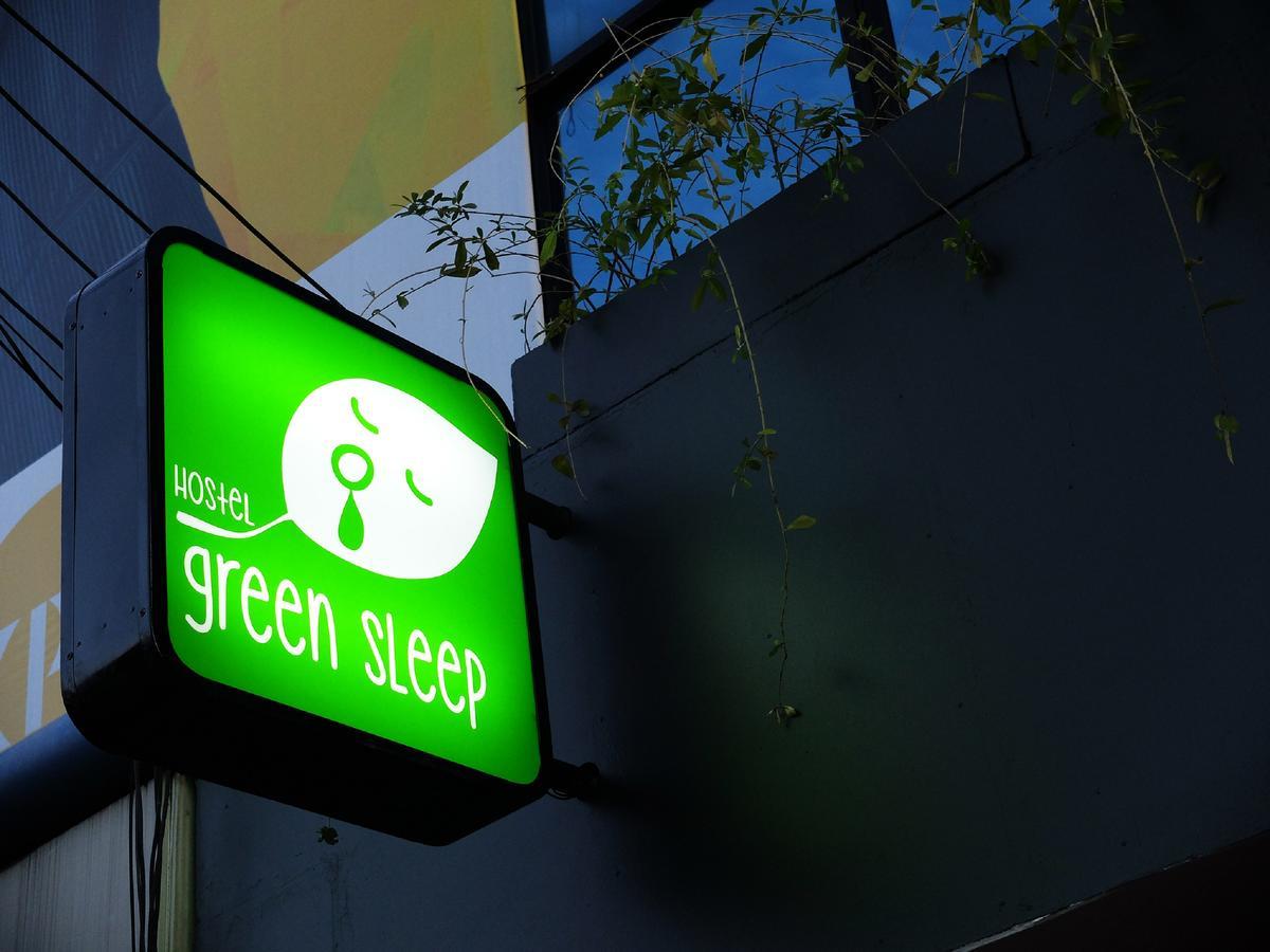 Green Sleep Hostel Чиангмай Екстериор снимка